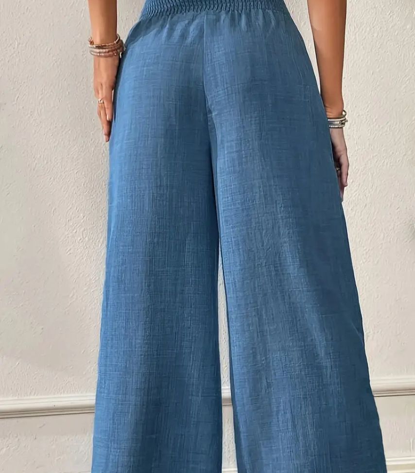 Refined Women's Wide-Leg Pants