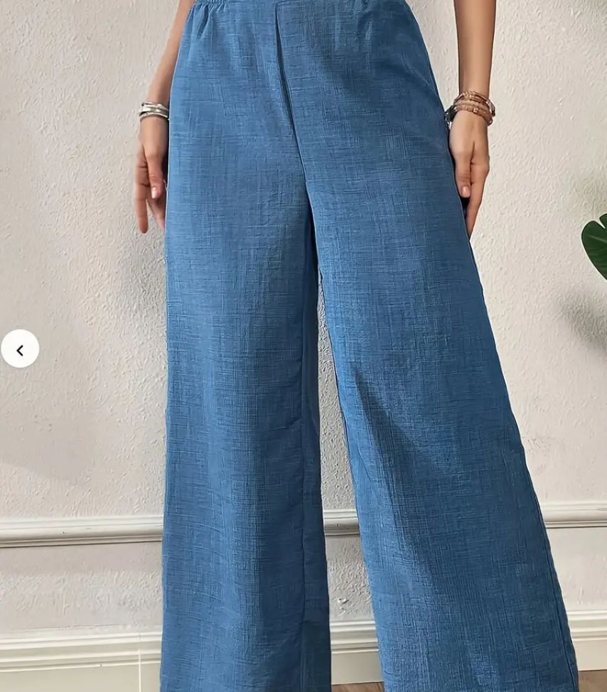 Refined Women's Wide-Leg Pants