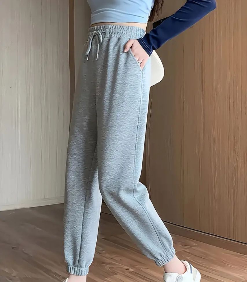 Solid Color Women's Cuffed Pants