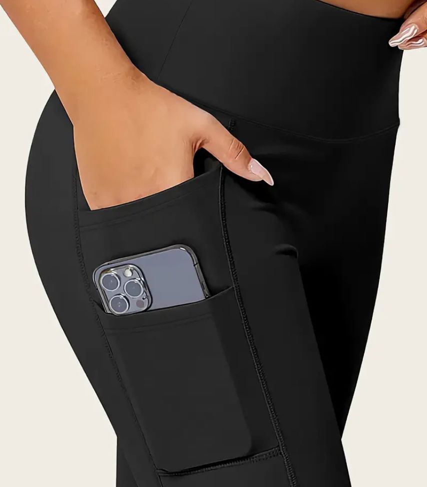 Comfortable Butt Lifting Leggings with Phone Pockets